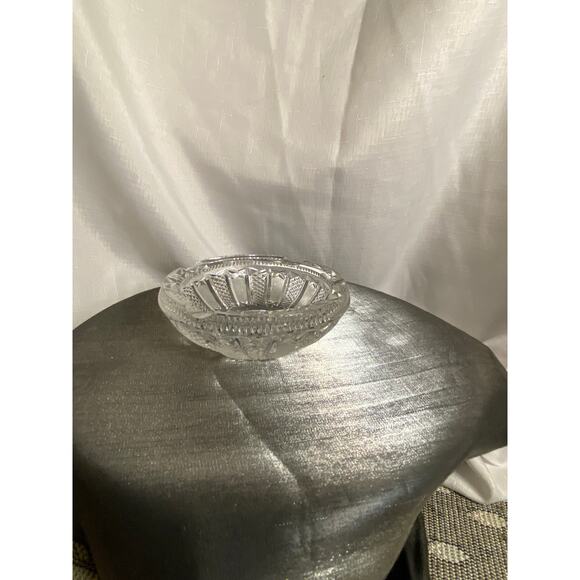 VTG Czech Bohemian (?) Cut Glass Crystal Ashtray 5.25 in Art Deco Star base EUC - Picture 7 of 16